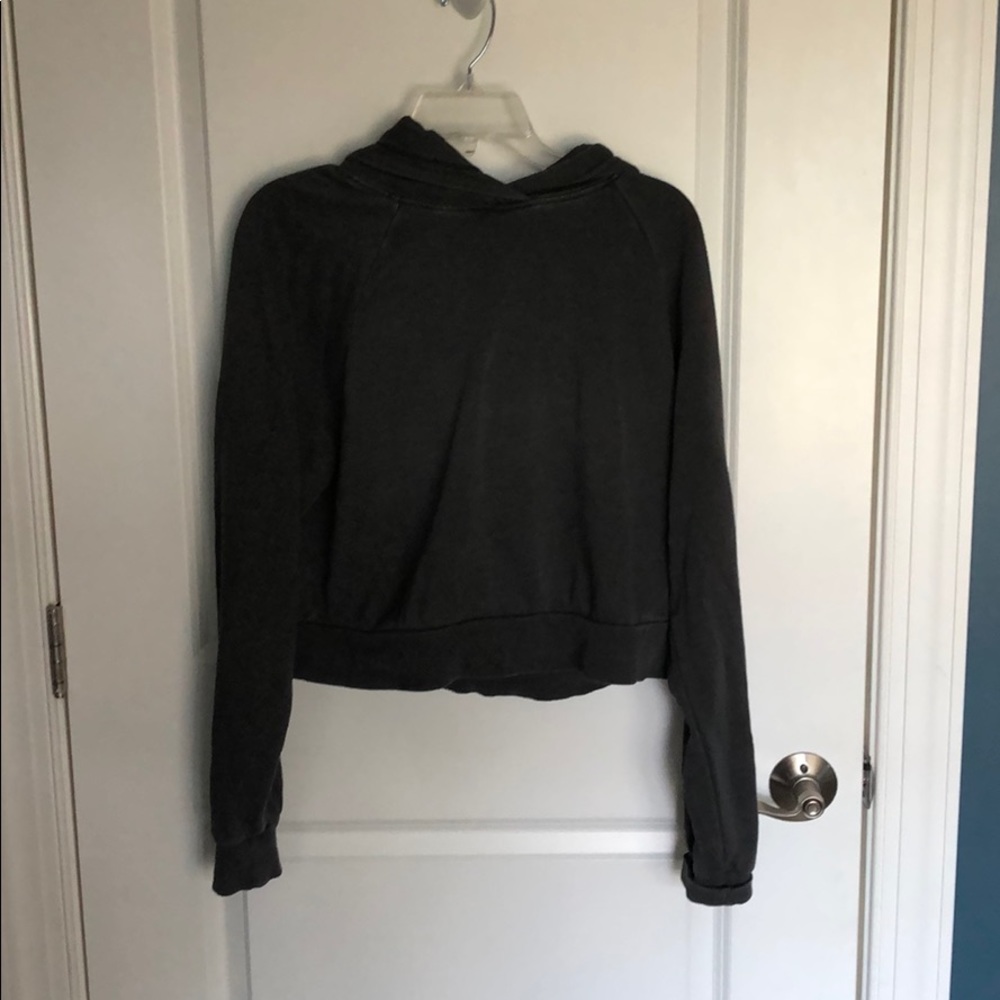 Forever 21 women’s crop top hoodie